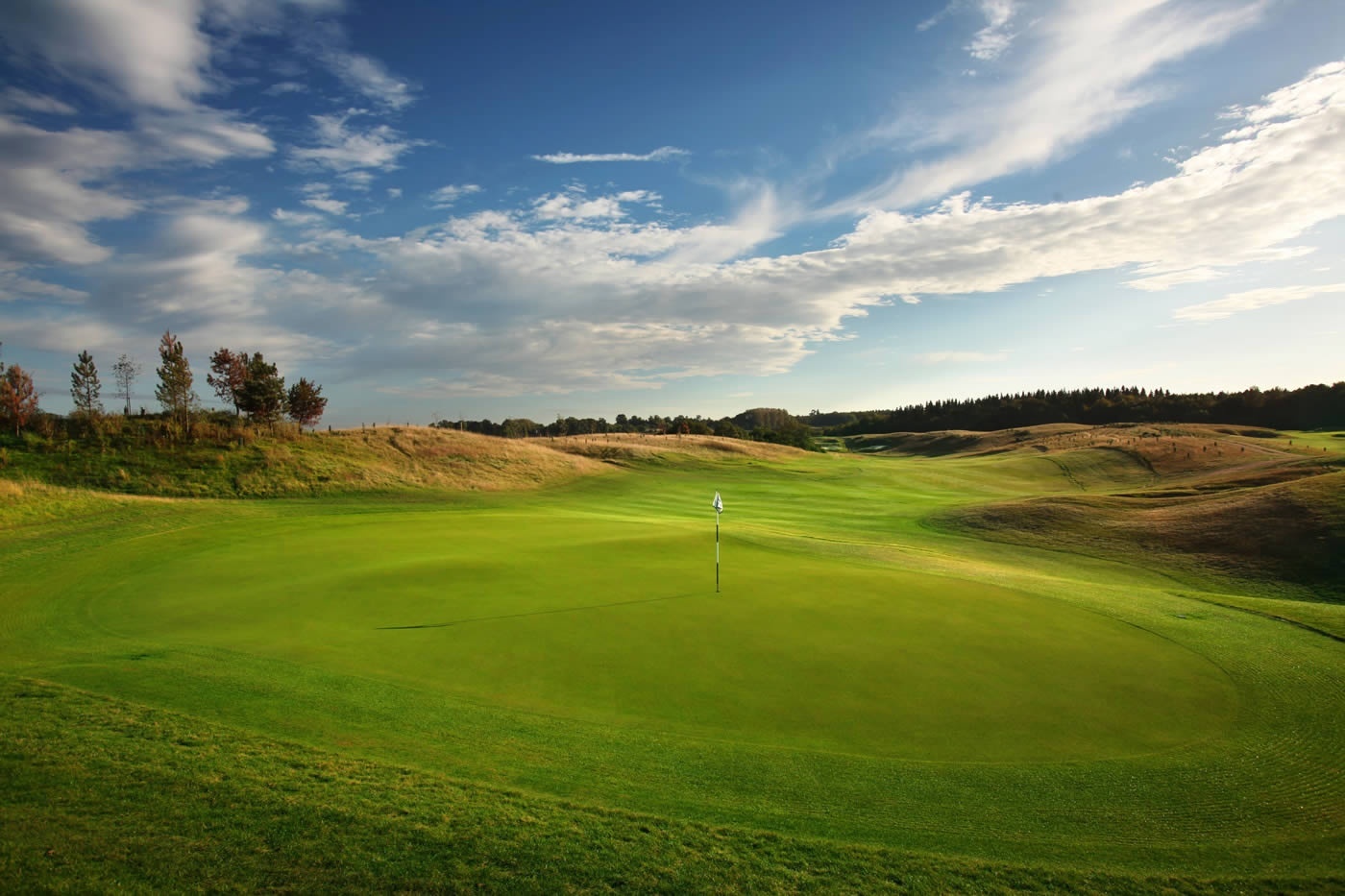 Book securely with Alex Williams Golf | fibodo