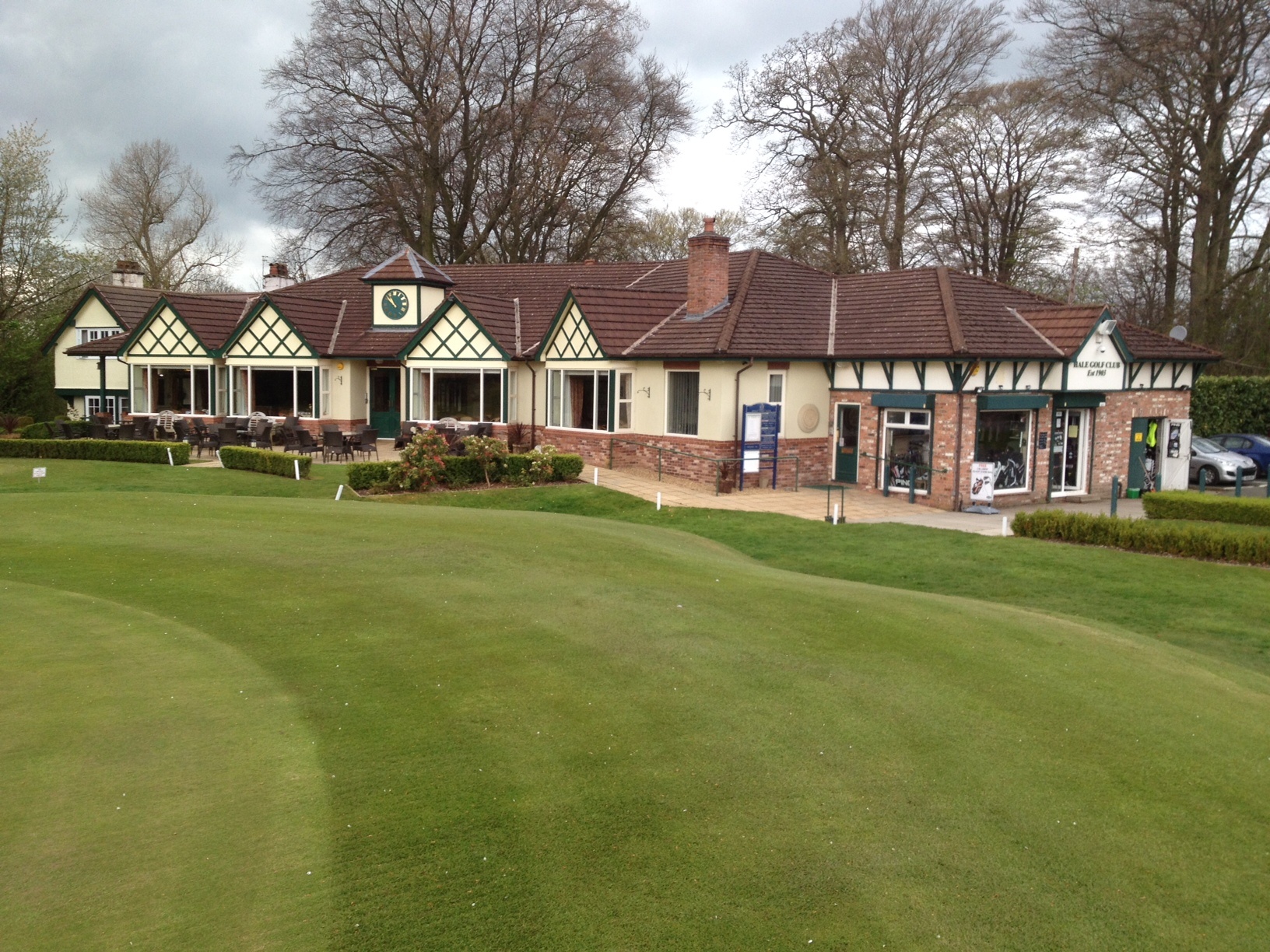 Book securely with Richard Booth Golf | fibodo