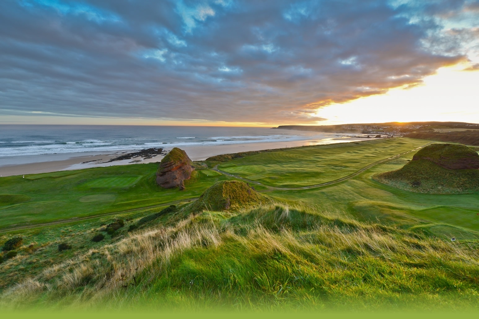 Book securely with Cullen Links Golf Club | fibodo