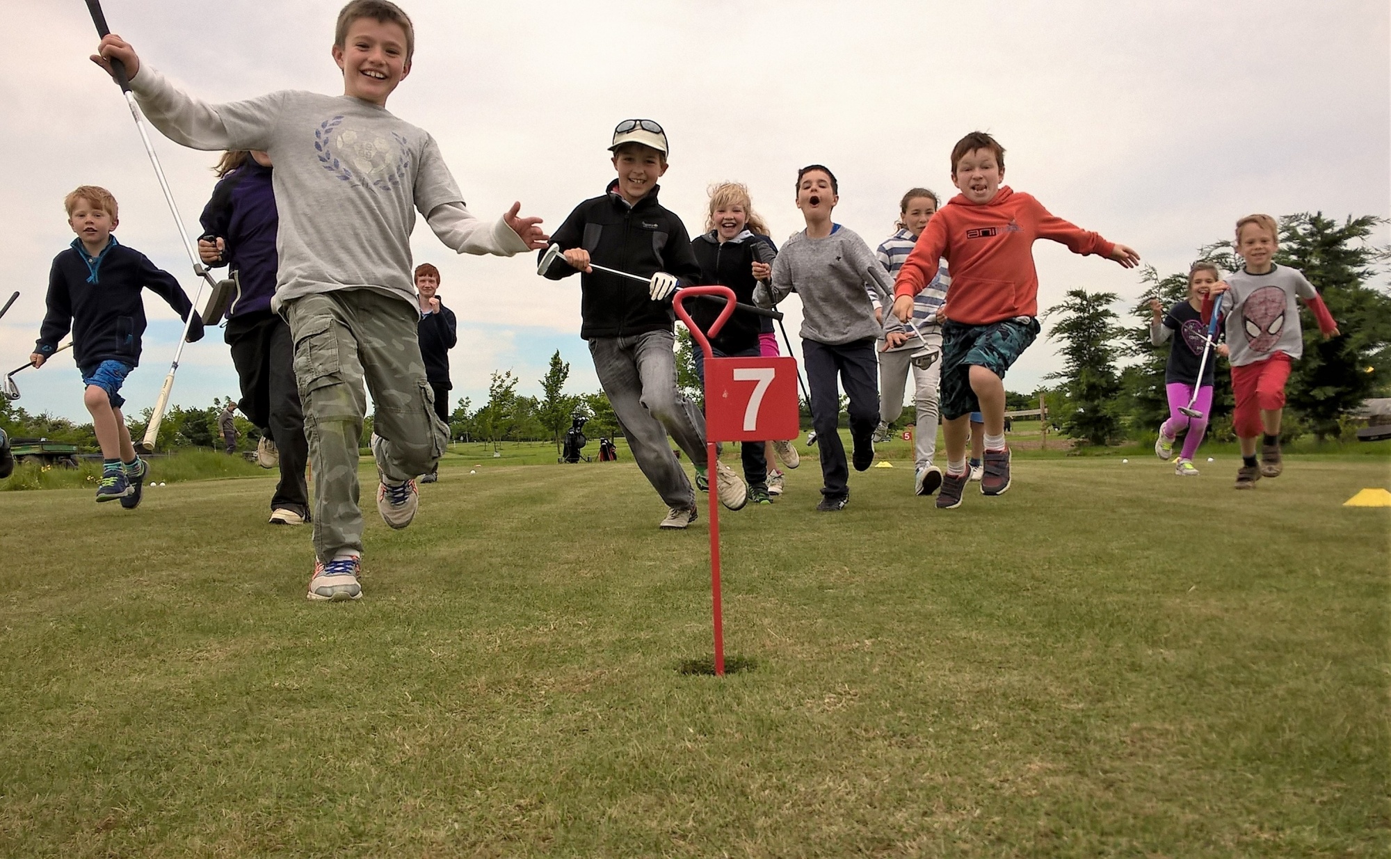 Book securely with Salisbury Golf Centre | fibodo