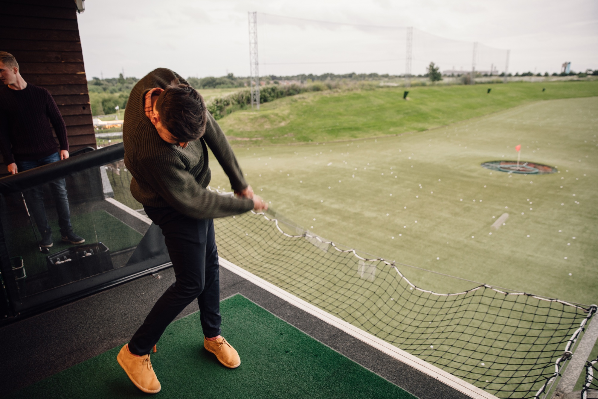 Book securely with Topgolf | fibodo