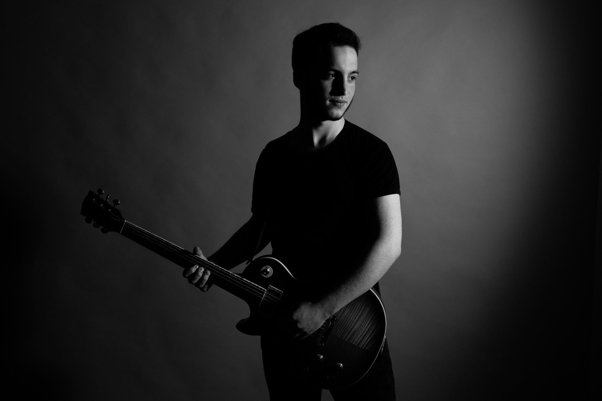 Book securely with Guitar Tuition | fibodo