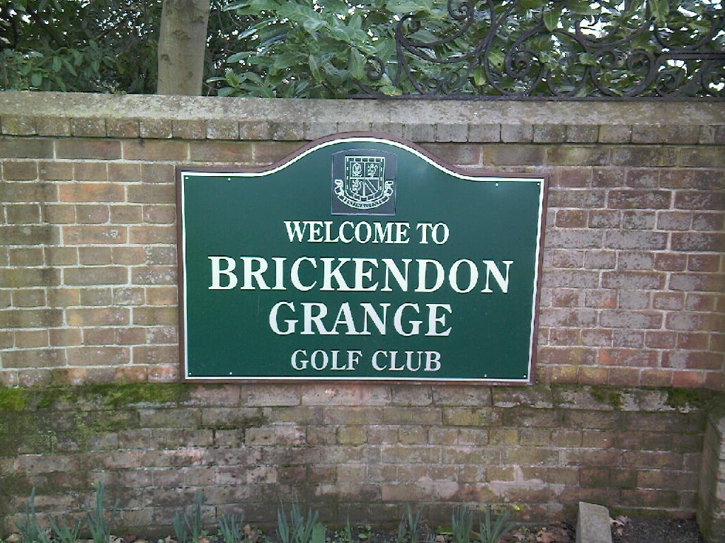 Book securely with Brickendon Grange Golf Club | fibodo